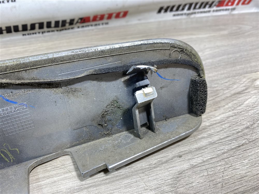 Накладка крышки багажника, 2000 рублей, Севастополь