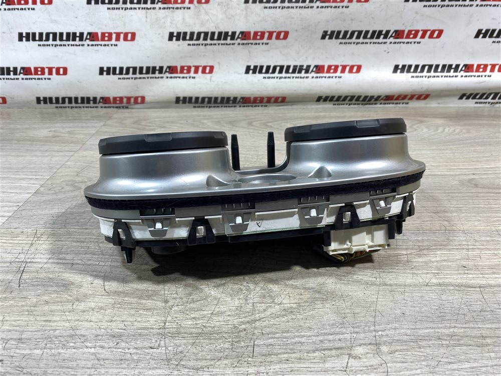 Панель приборов, 2000 рублей, Севастополь