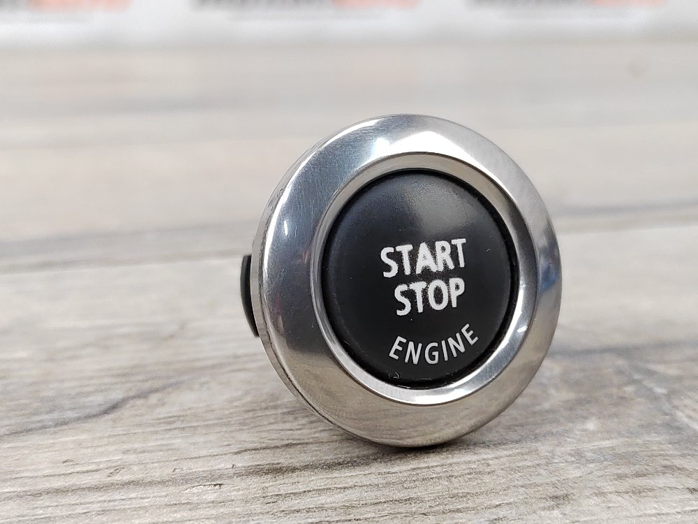 Кнопка старт-стоп, 1000 рублей, Москва