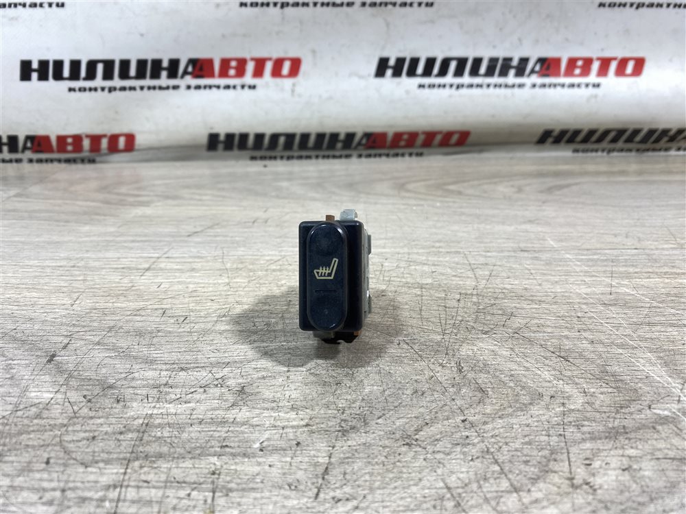 Кнопка обогрева сидений, 500 рублей, Севастополь