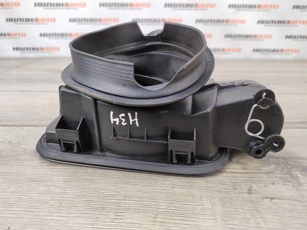 Лючок топливного бака, 1800 рублей, Москва