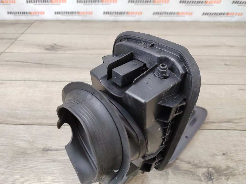 Лючок топливного бака, 1800 рублей, Москва