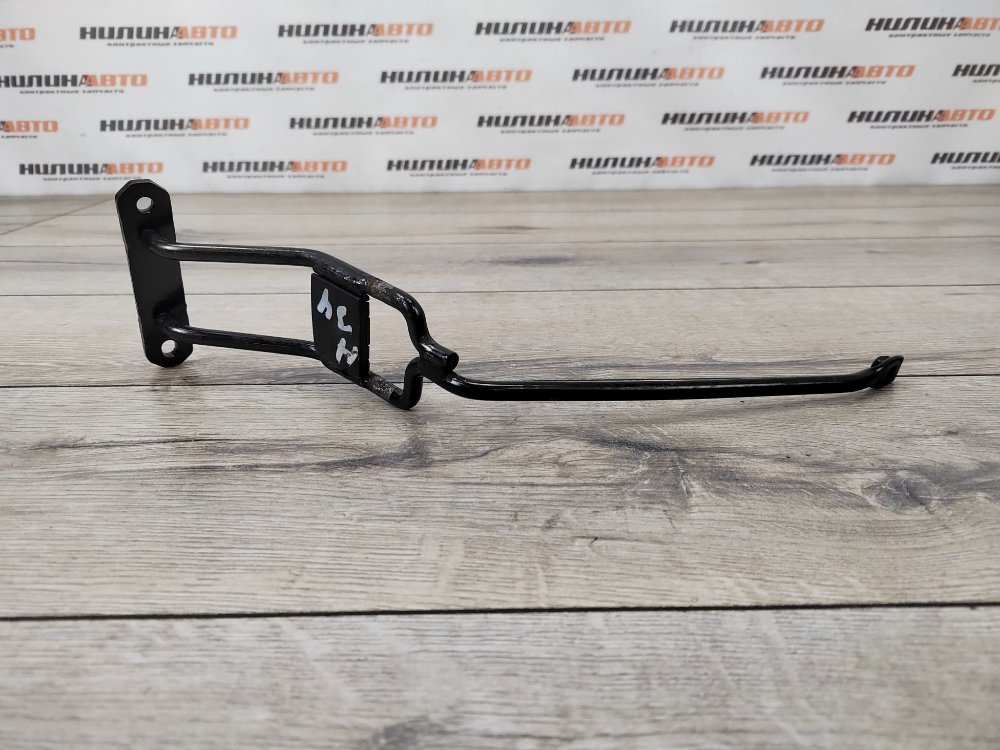 Кронштейн замка капота, 400 рублей, Москва