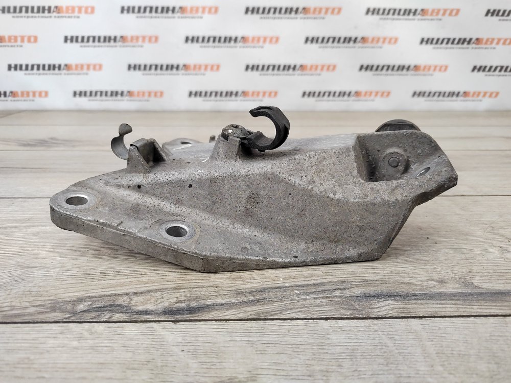 Кронштейн двигателя, 1100 рублей, Москва