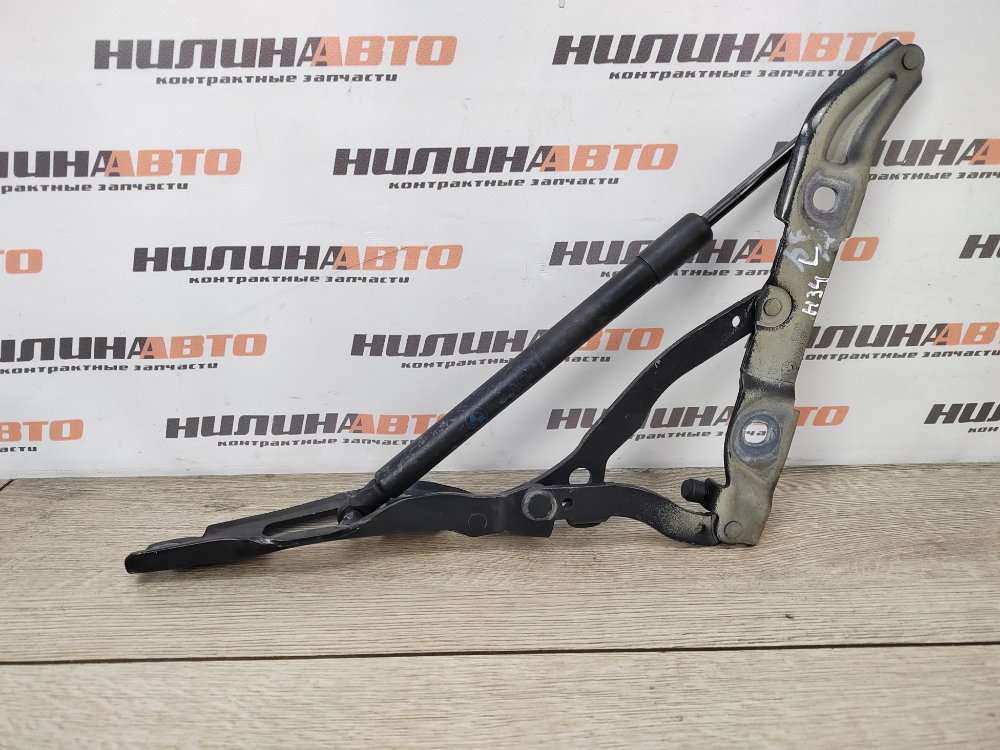 Петля крышки багажника, 500 рублей, Москва