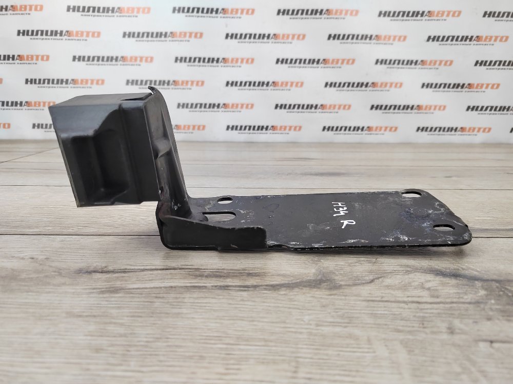 Кронштейн радиатора, 500 рублей, Москва