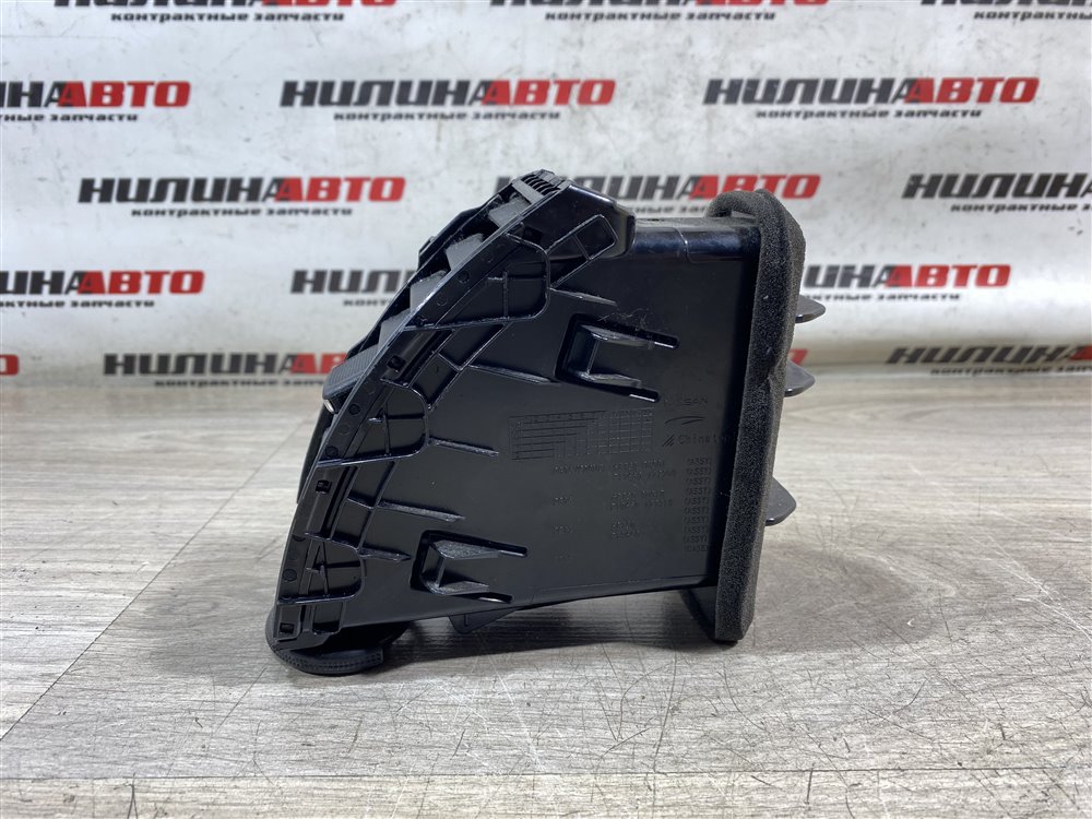 Дефлектор в торпедо, 500 рублей, Севастополь