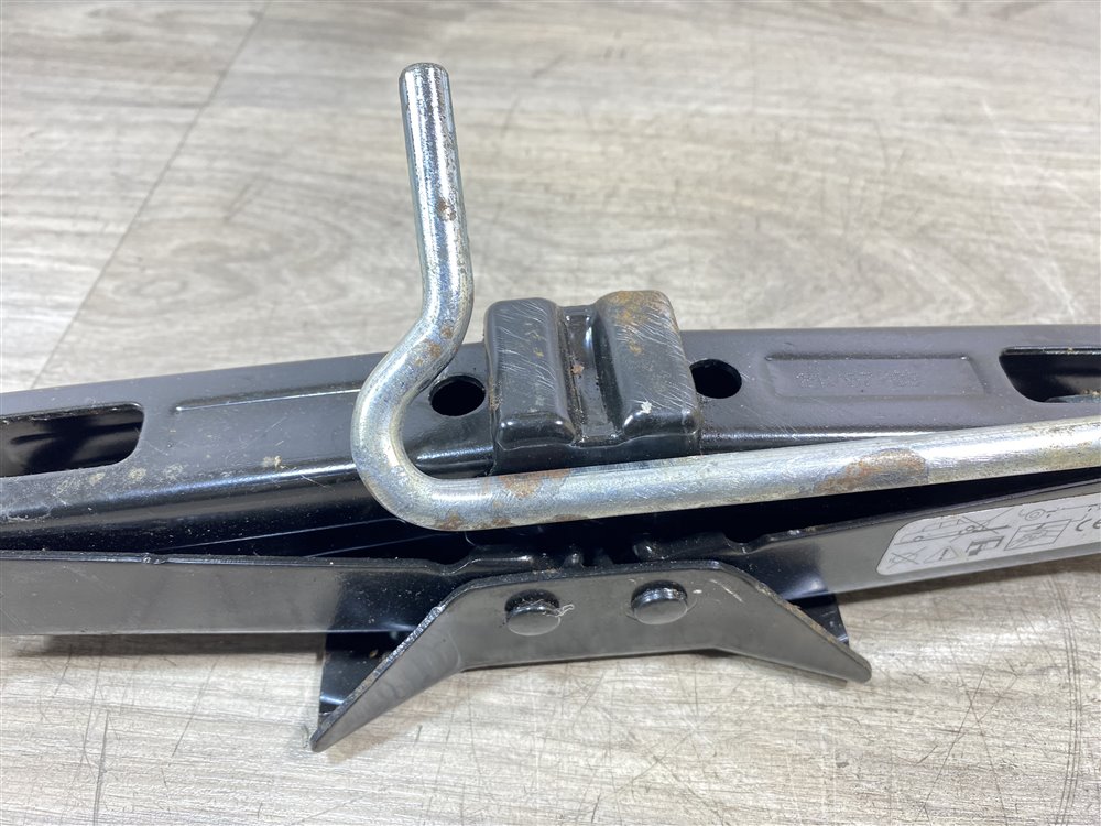 Домкрат, 2500 рублей, Севастополь