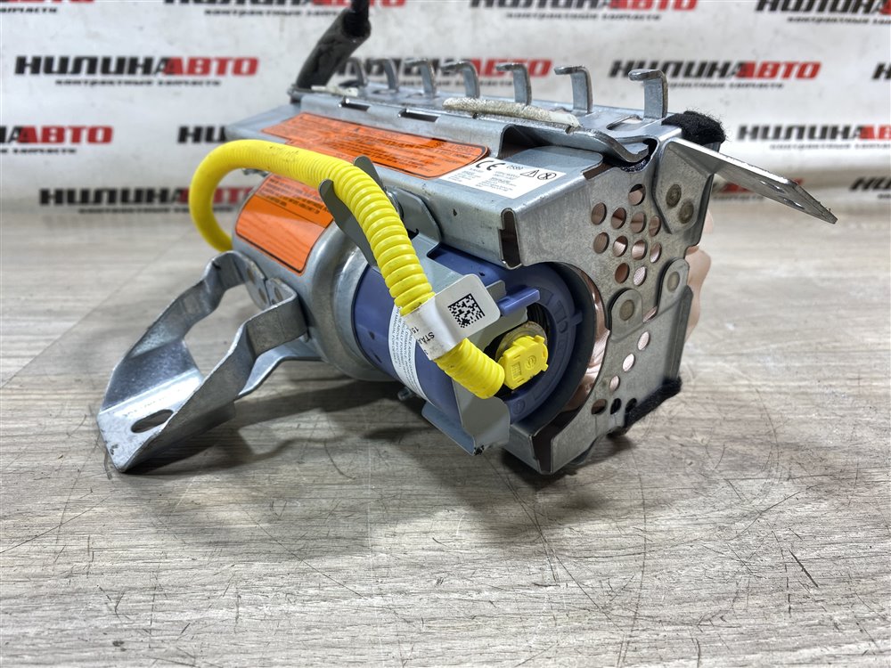 Подушка безопасности в торпедо, 2000 рублей, Севастополь