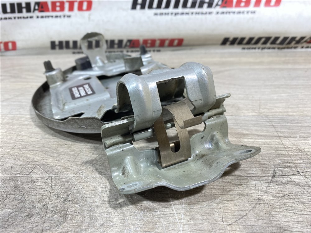 Лючок топливного бака, 500 рублей, Севастополь