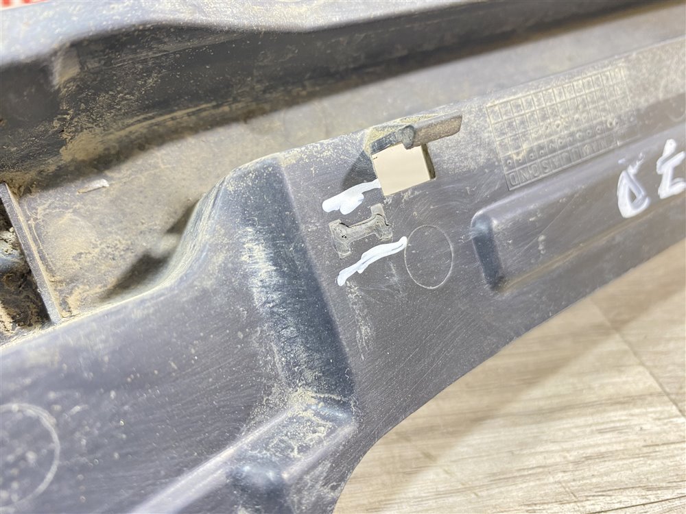 Кронштейн бампера центральный, 500 рублей, Севастополь