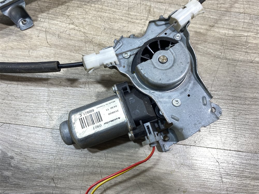 Стеклоподъемник, 2500 рублей, Севастополь