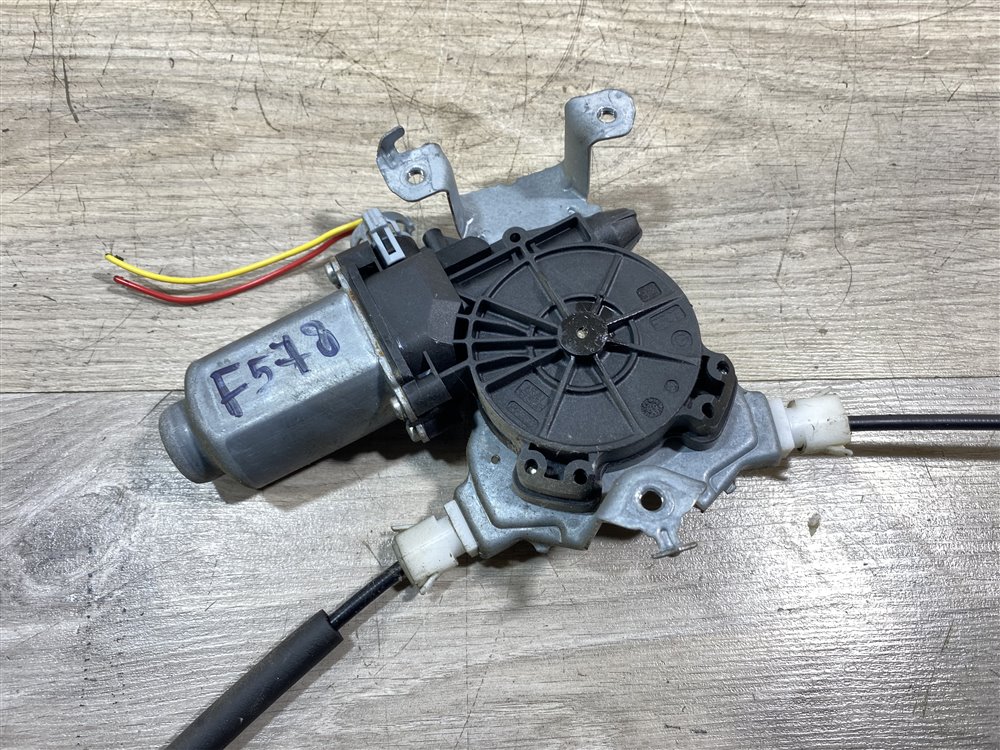 Стеклоподъемник, 2500 рублей, Севастополь