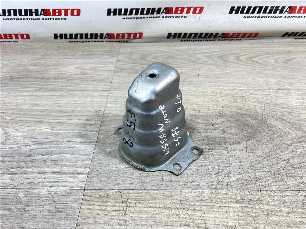 Кронштейн усилителя бампера, 700 рублей, Севастополь