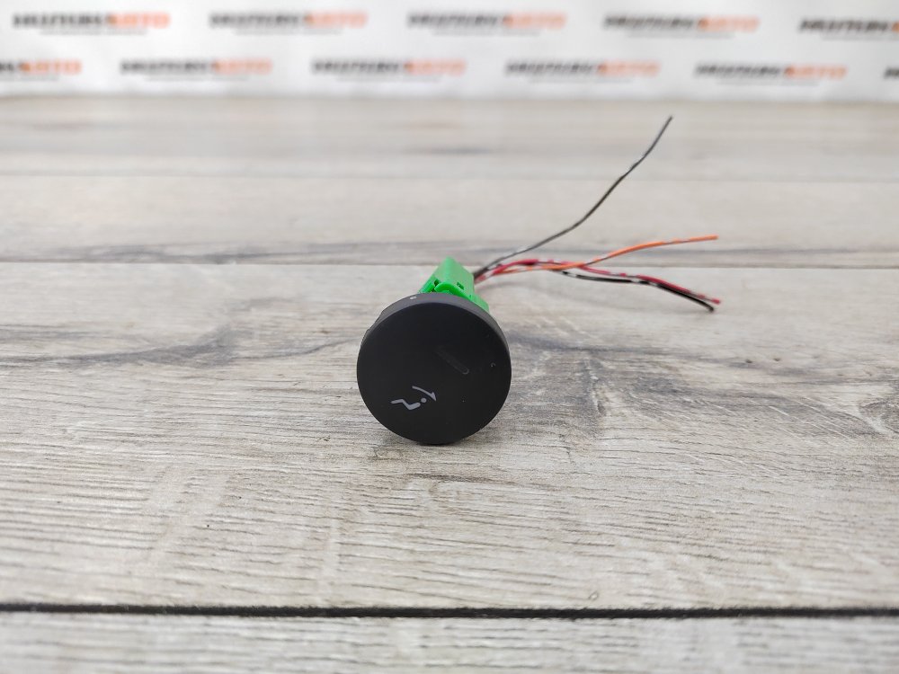 Кнопка, 400 рублей, Москва