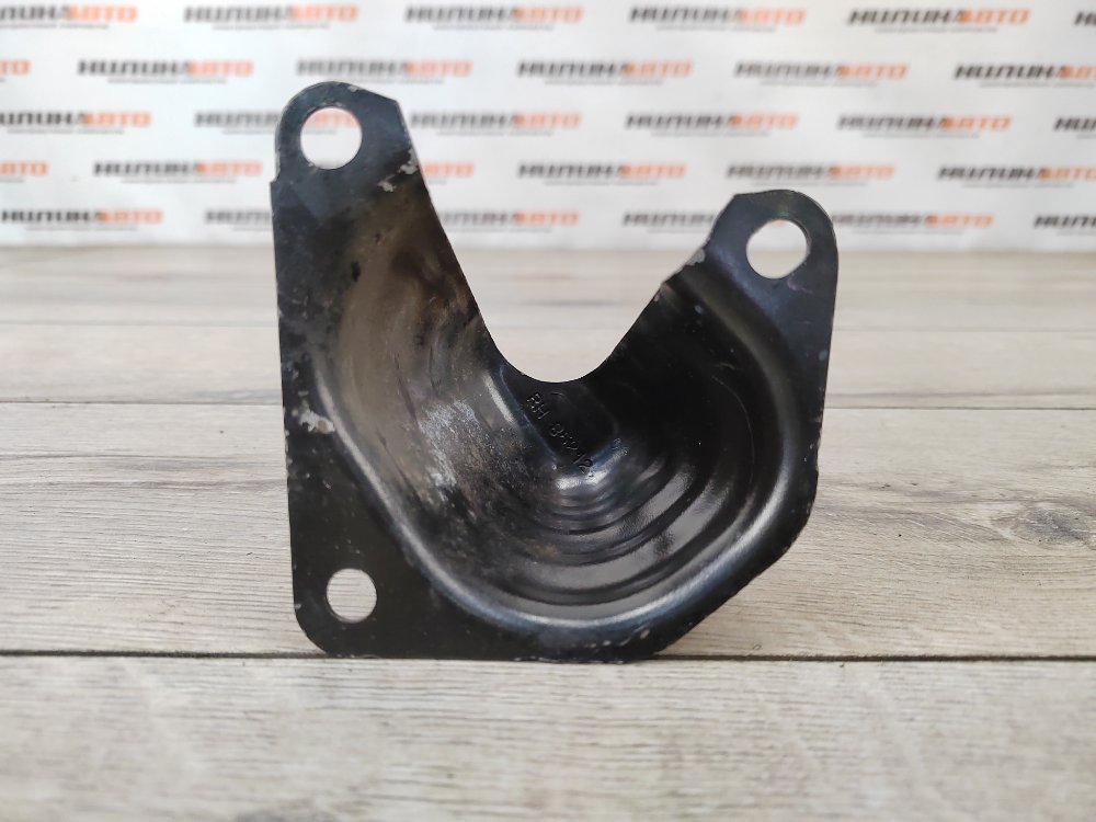 Кронштейн усилителя бампера, 700 рублей, Москва