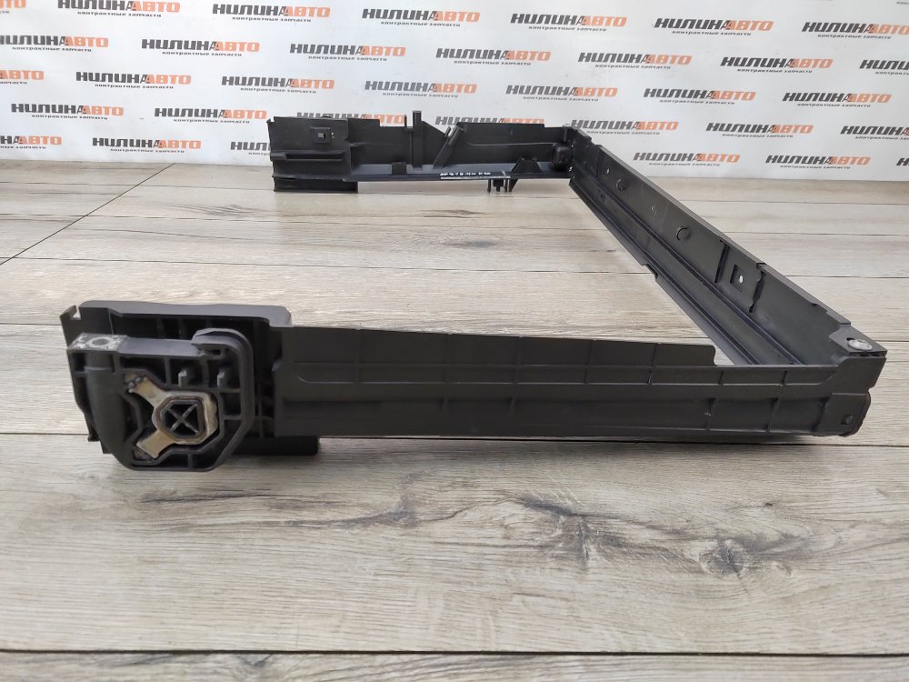 Кронштейн радиатора, 6500 рублей, Москва