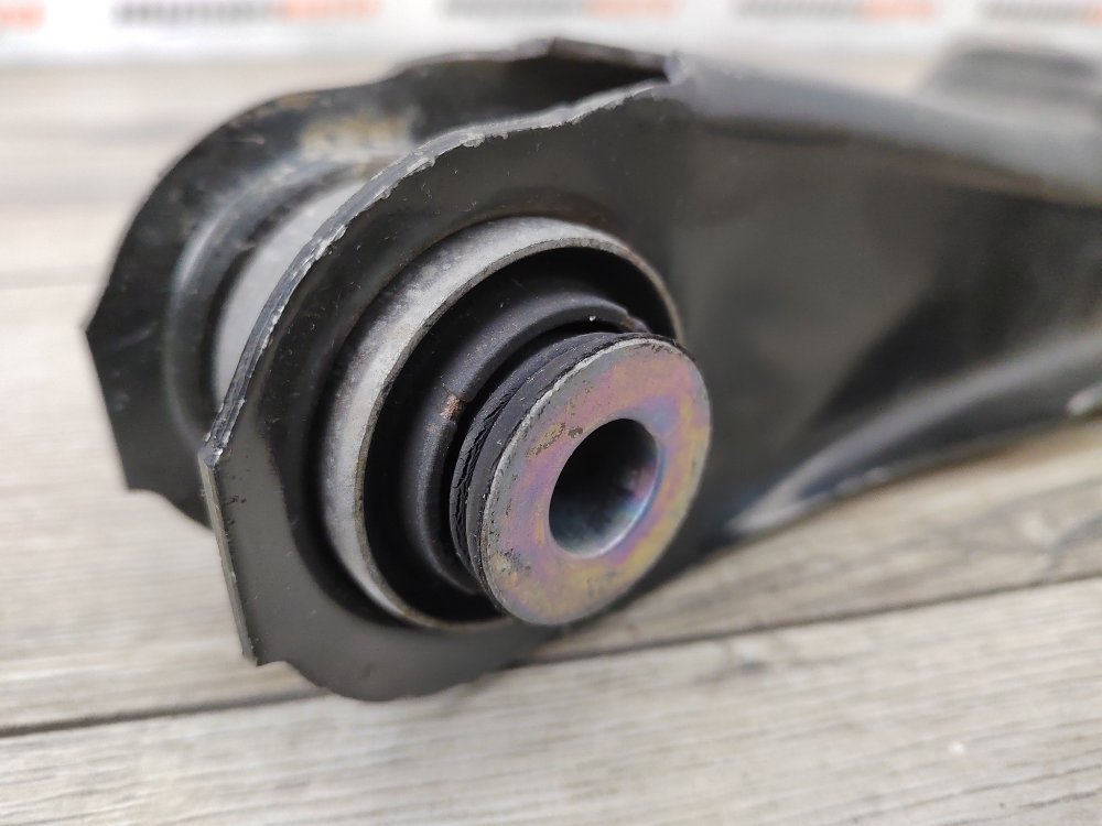 Рычаг задней подвески под пружину, 1200 рублей, Москва