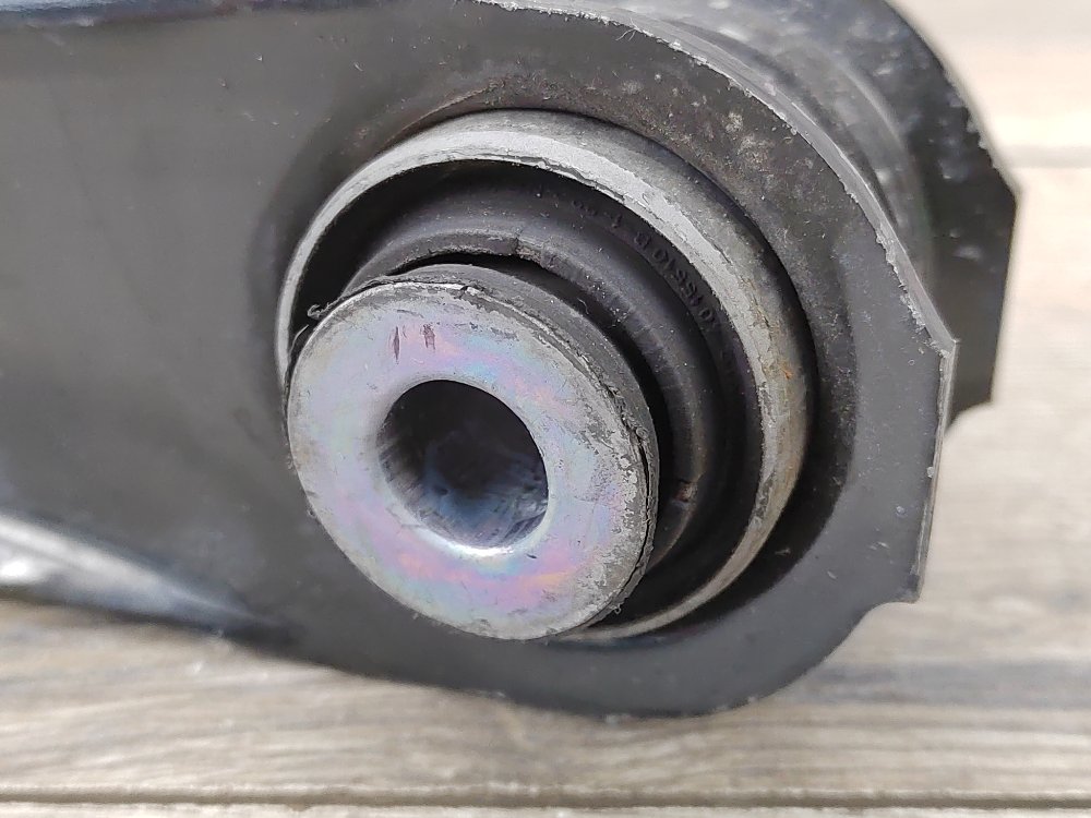 Рычаг задней подвески под пружину, 1200 рублей, Москва