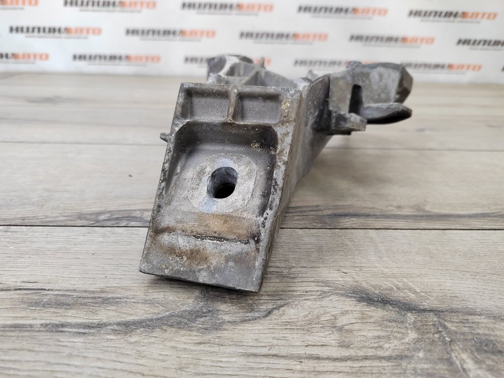 Кронштейн двигателя, 1500 рублей, Москва