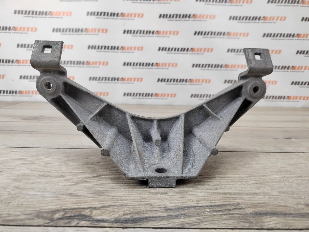 Кронштейн кузова, 750 рублей, Москва