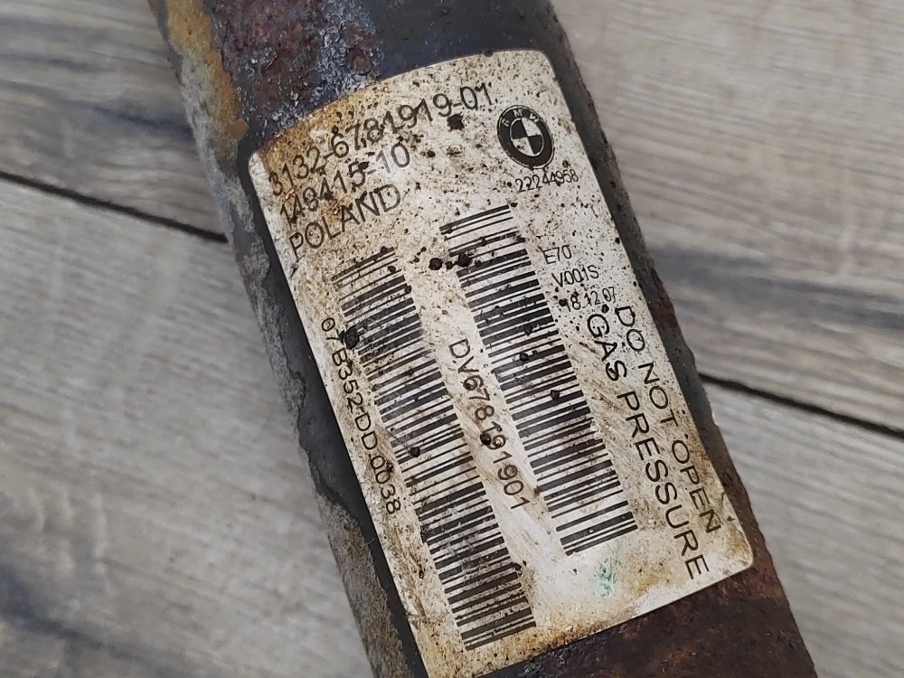 Амортизатор, 9000 рублей, Москва