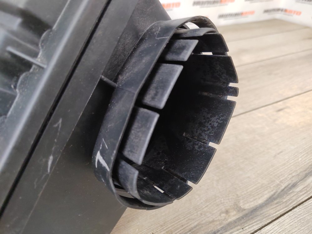 Корпус воздушного фильтра, 1000 рублей, Москва