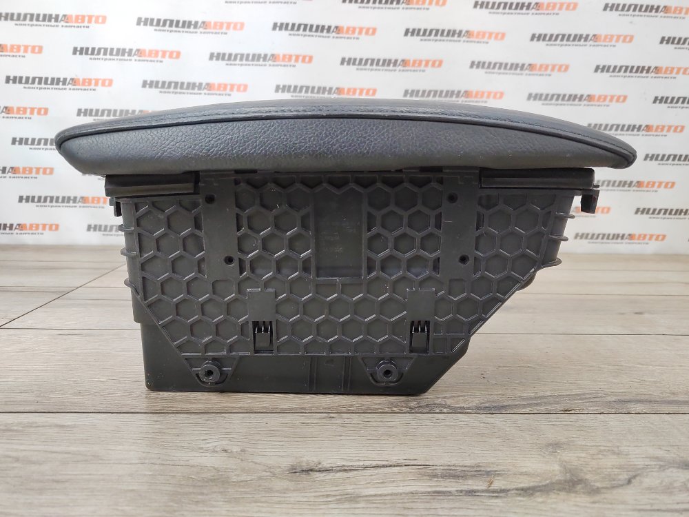 Подлокотник, 3000 рублей, Москва