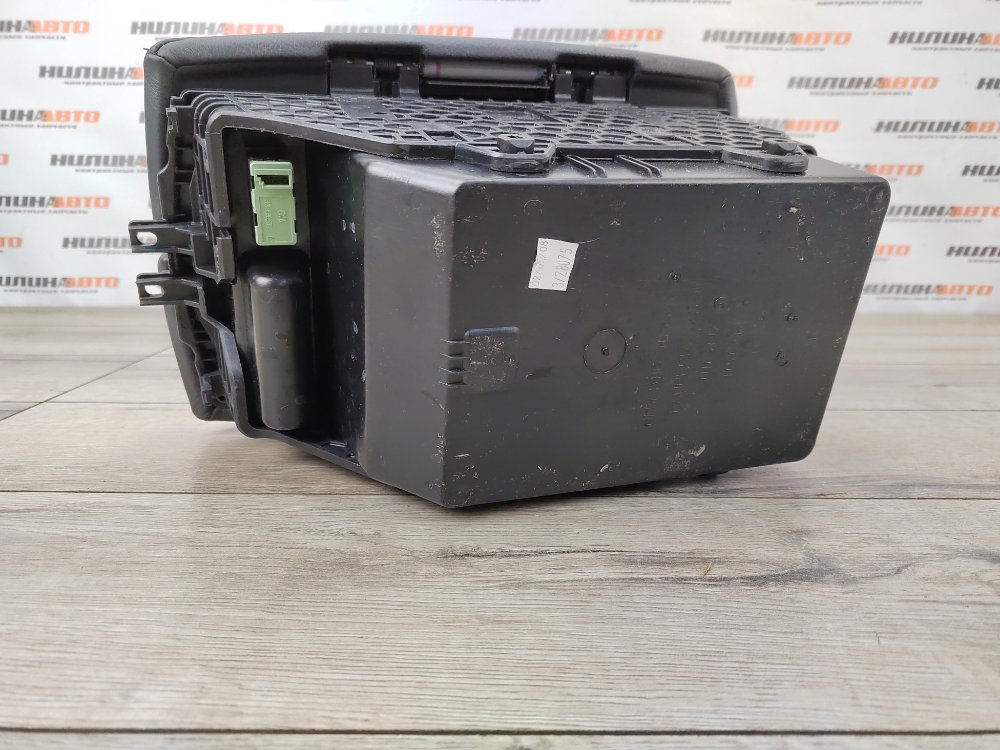 Подлокотник, 3000 рублей, Москва