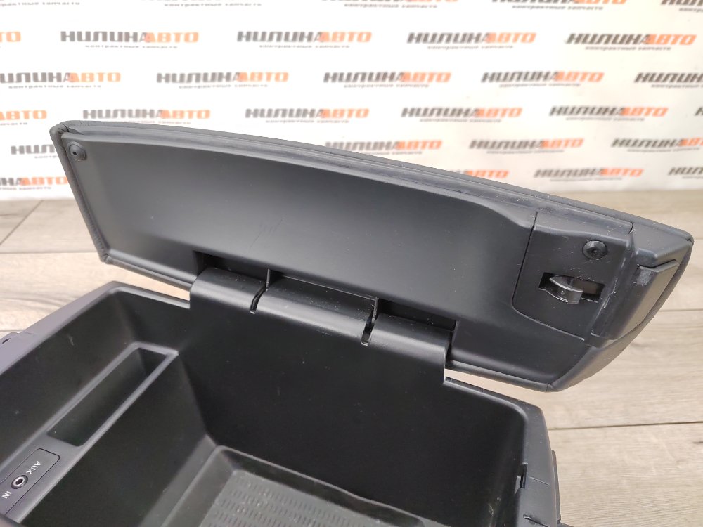 Подлокотник, 3000 рублей, Москва