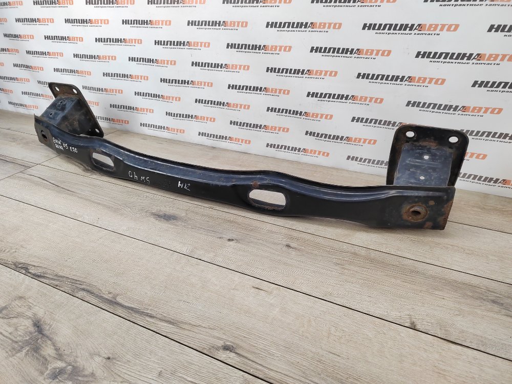 Усилитель бампера, 1000 рублей, Москва