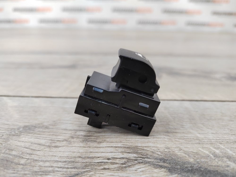 Кнопка стеклоподъемника, 400 рублей, Москва