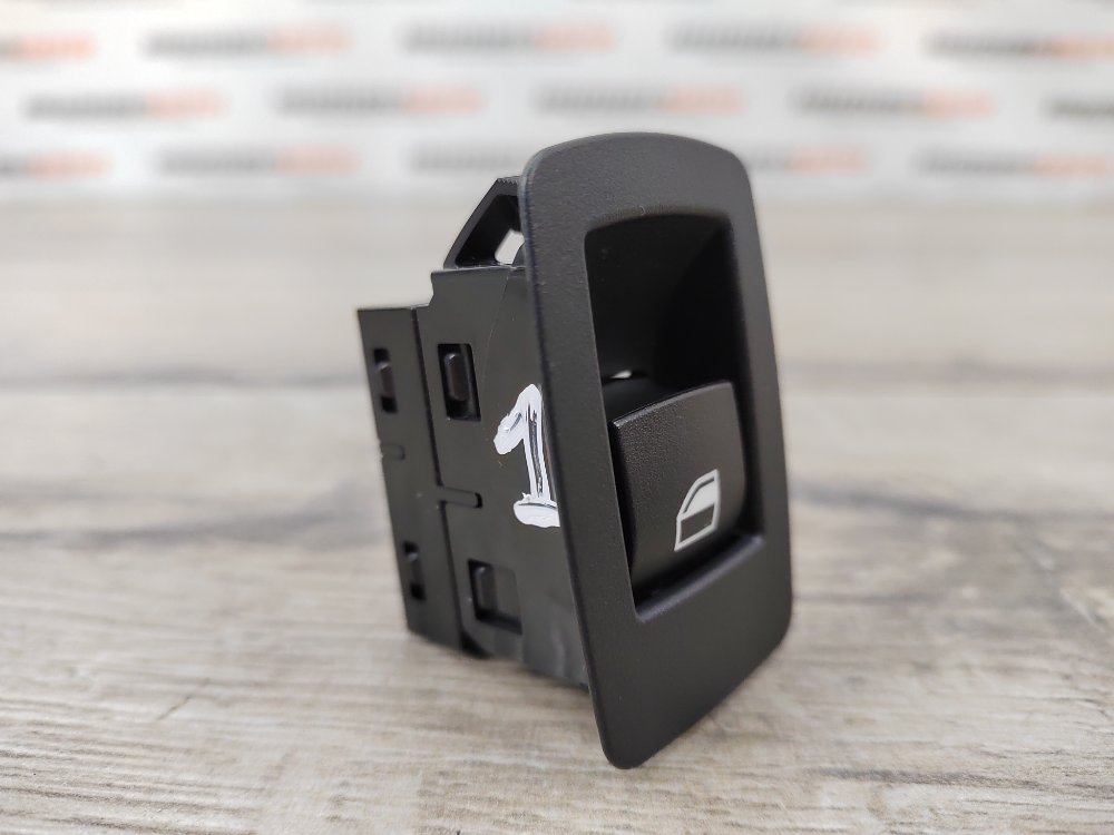 Кнопка стеклоподъемника, 200 рублей, Москва