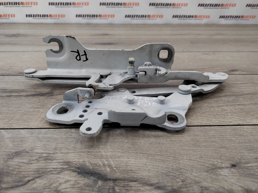 Петля капота, 900 рублей, Москва