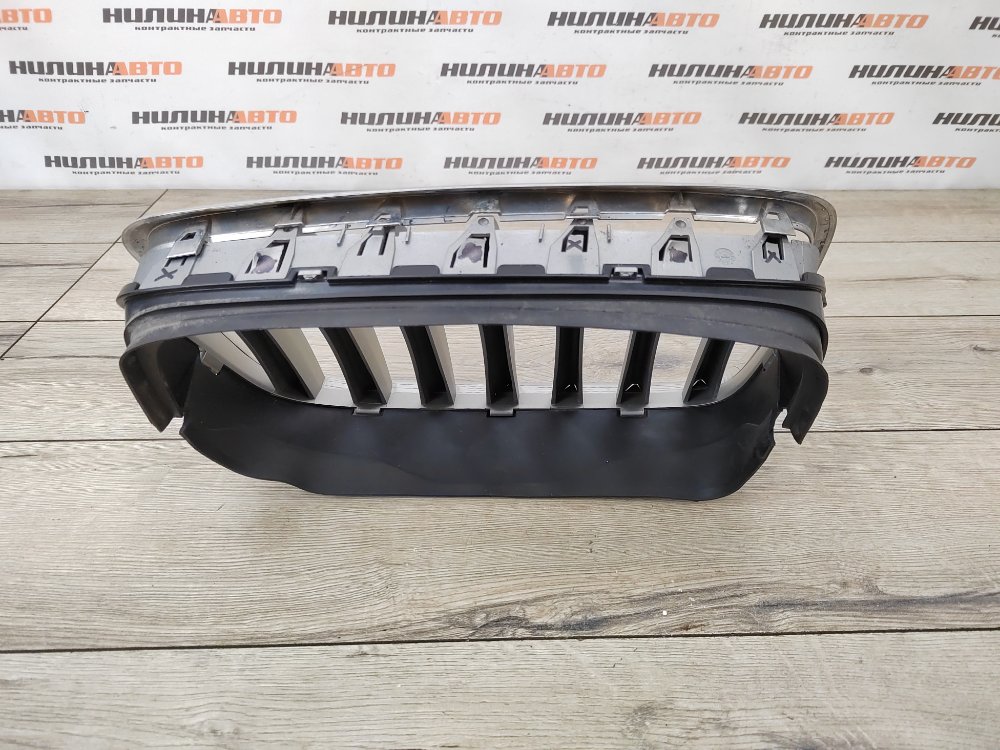 Решетка радиатора, 2000 рублей, Москва