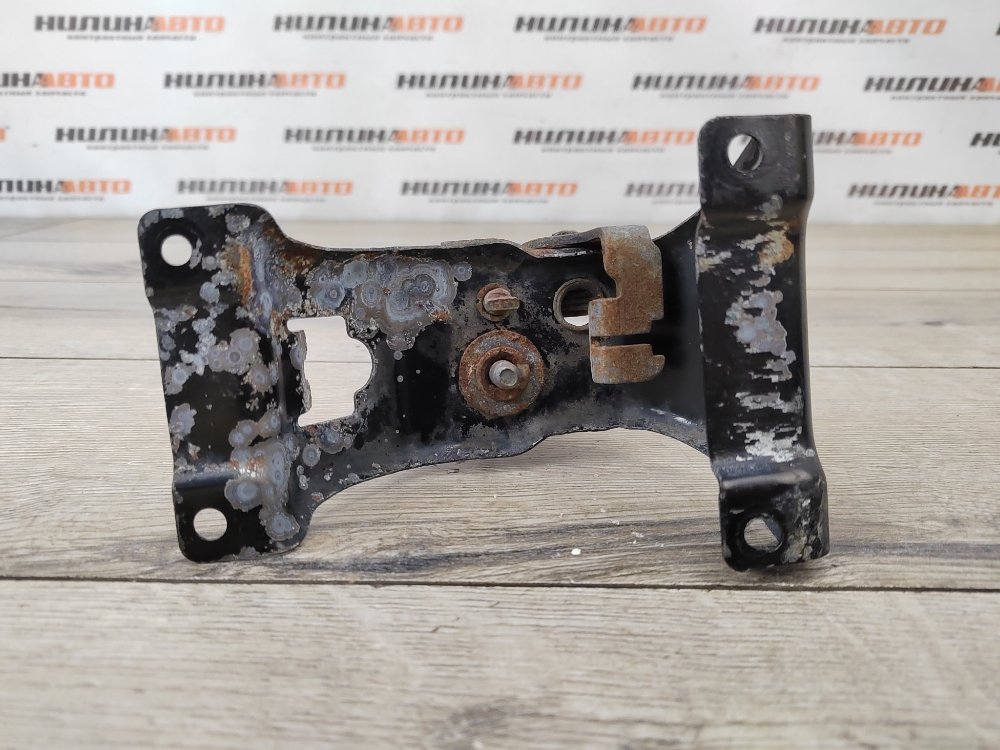 Крюк замка капота, 500 рублей, Москва