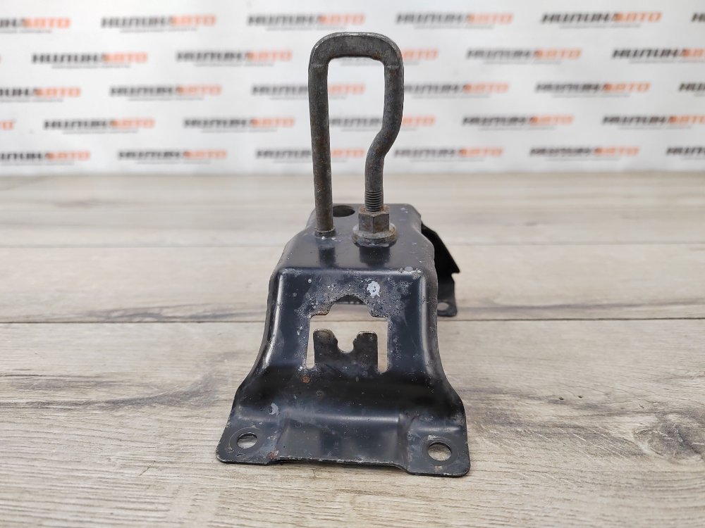 Петля замка капота, 500 рублей, Москва