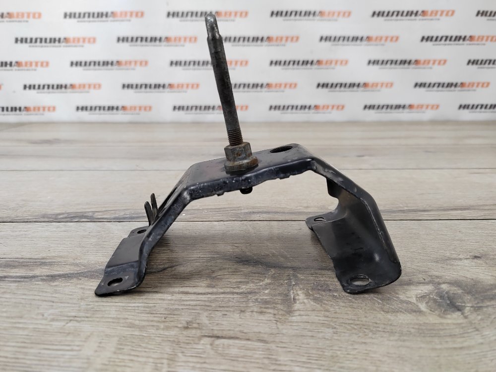 Петля замка капота, 500 рублей, Москва