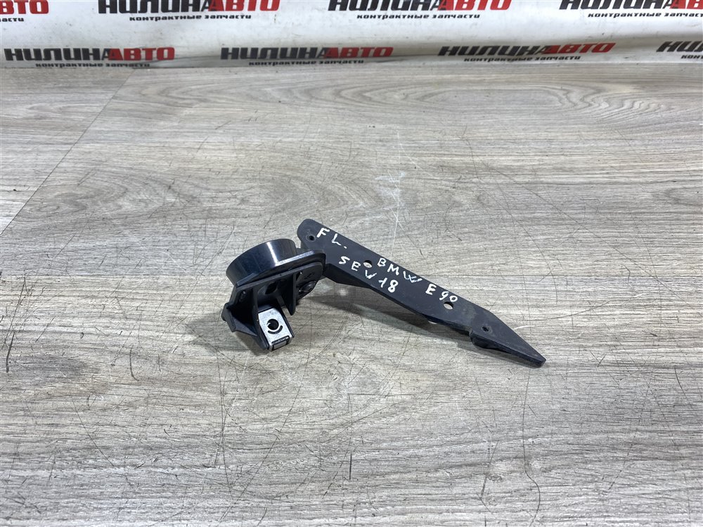 Кронштейн бампера, 500 рублей, Севастополь