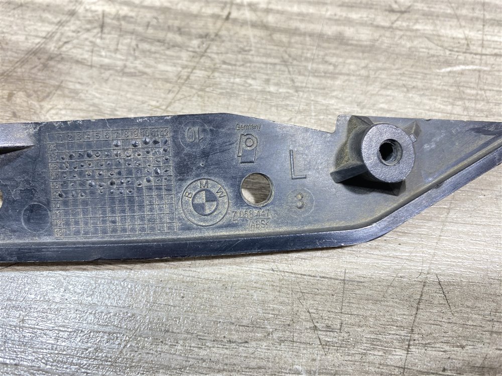 Кронштейн бампера, 500 рублей, Севастополь