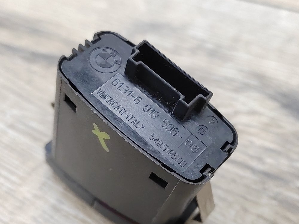 Кнопка аварийной сигнализации, 500 рублей, Москва