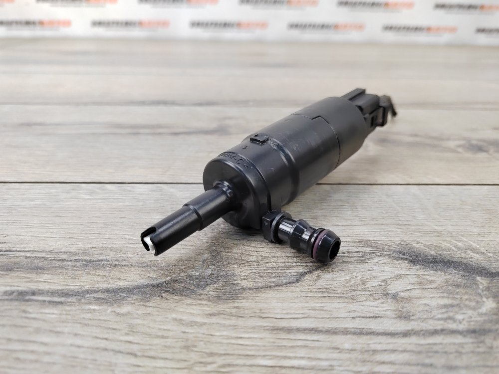 Насос омывателя фар, 1000 рублей, Москва