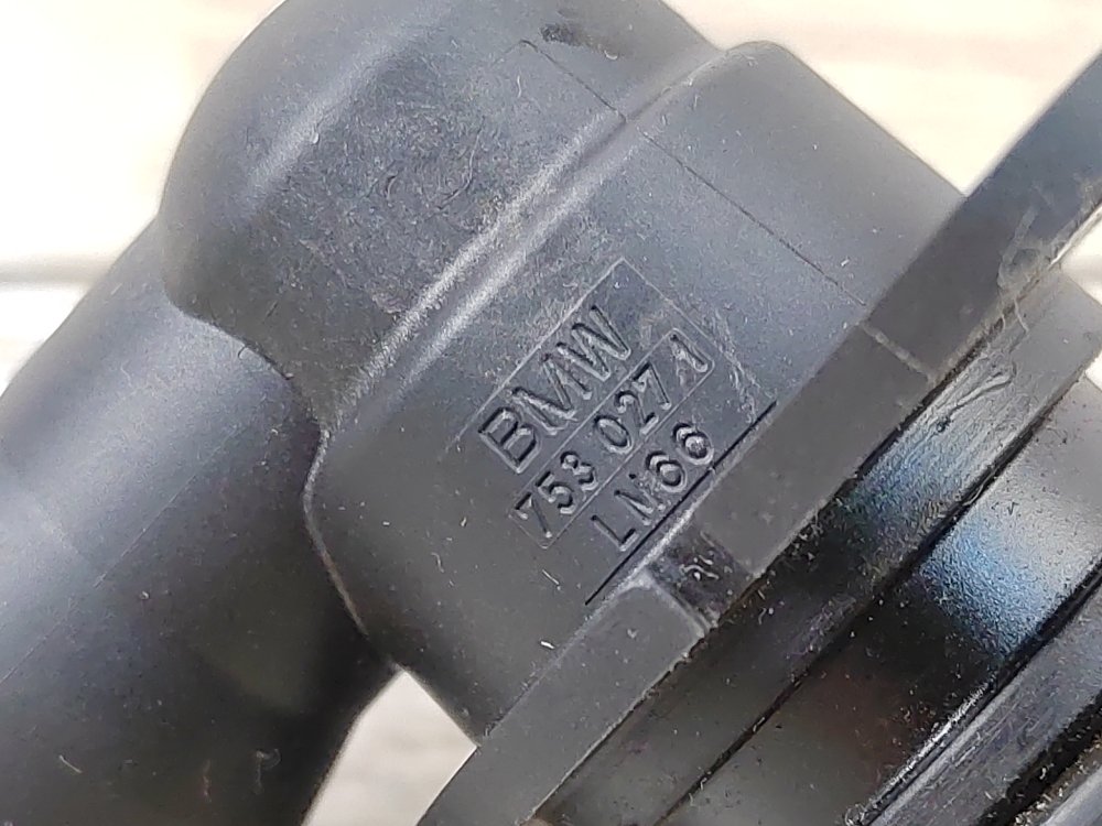 Клапан вентиляции картерных газов, 1000 рублей, Москва