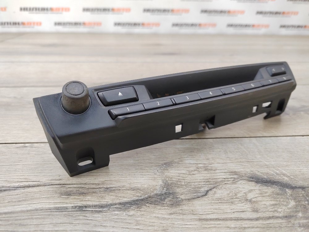 Блок управления мультимедиа, 4000 рублей, Москва