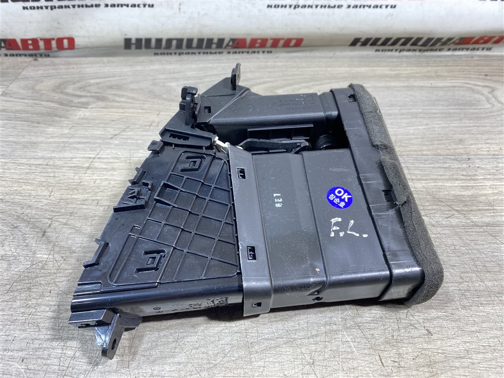 Дефлектор в торпедо центральный, 1000 рублей, Севастополь