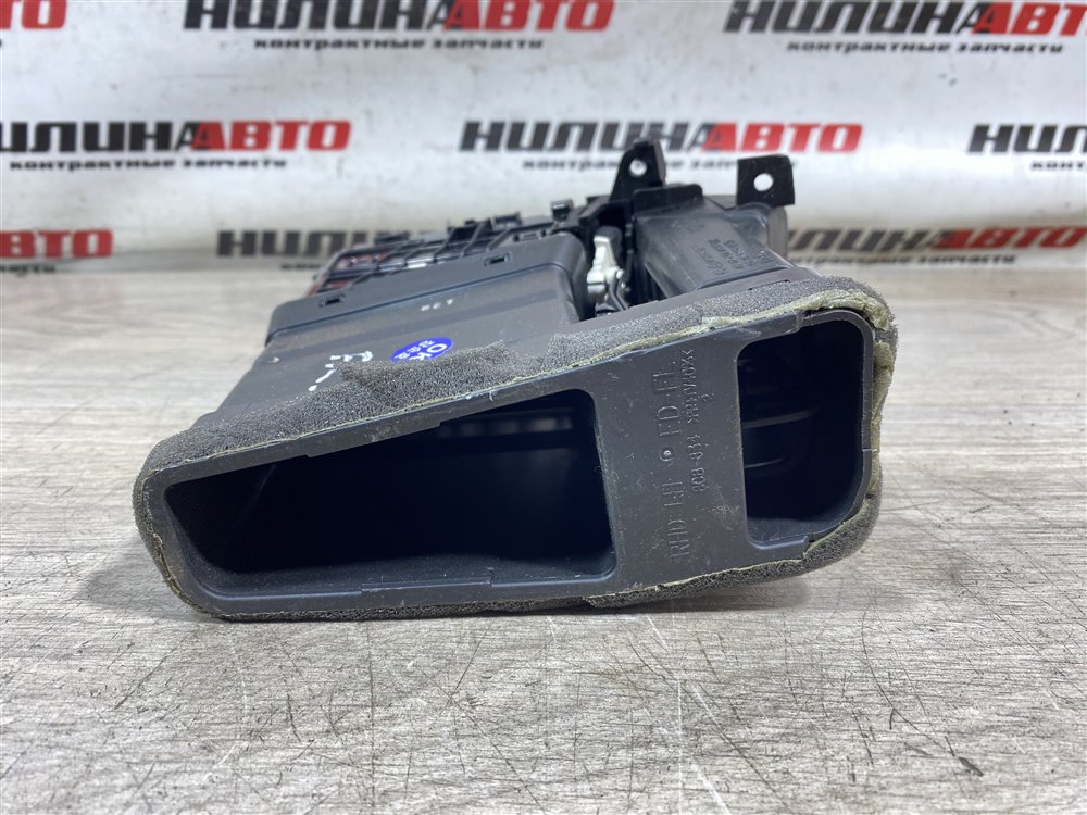 Дефлектор в торпедо центральный, 1000 рублей, Севастополь