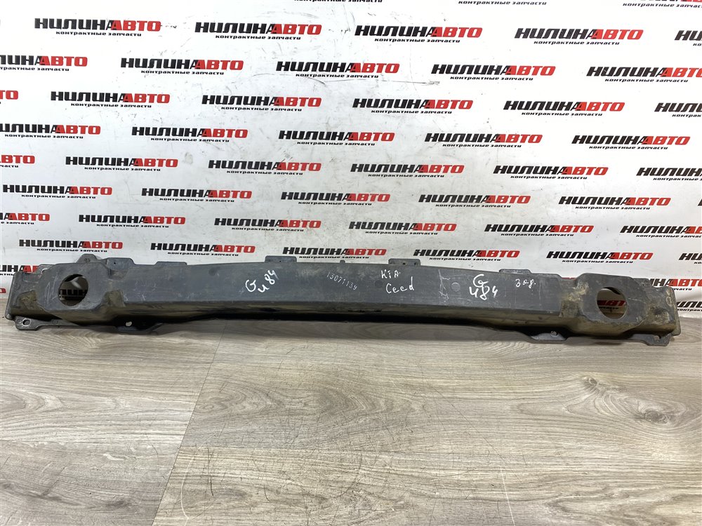 Усилитель бампера, 6000 рублей, Севастополь