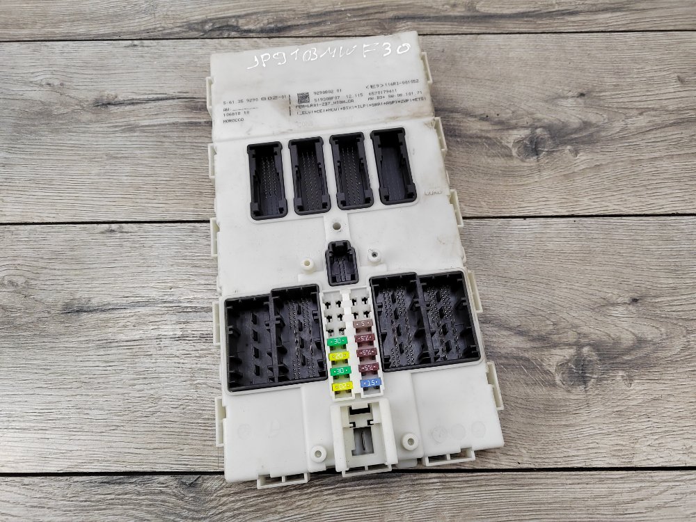 Блок предохранителей салон, 6000 рублей, Москва