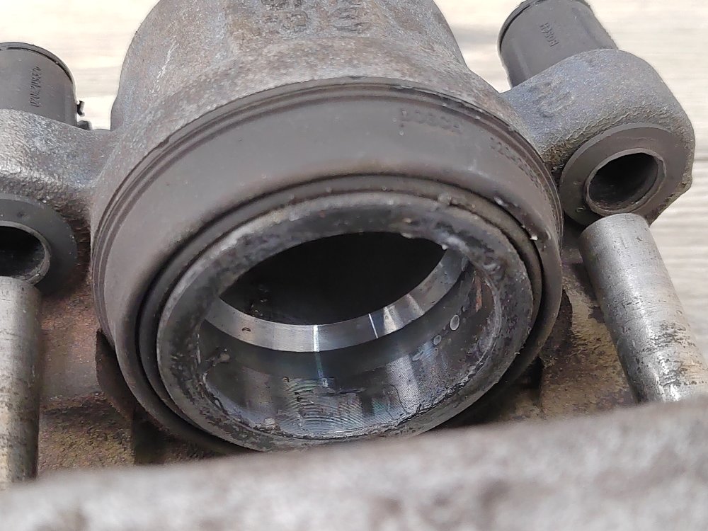 Суппорт тормозной, 2000 рублей, Москва