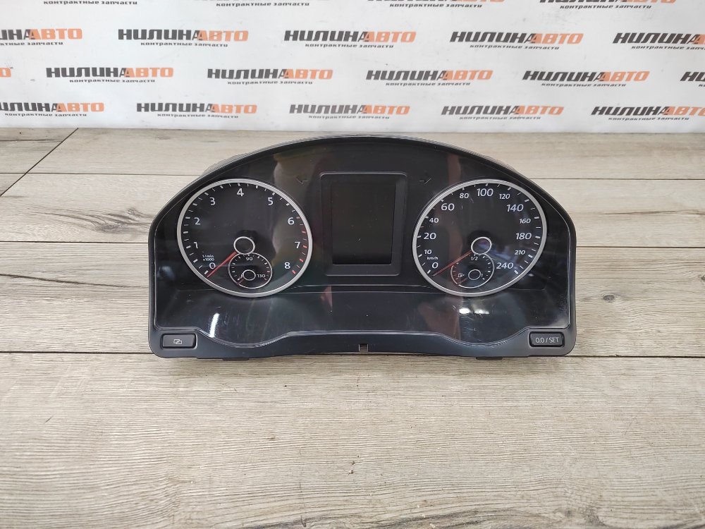 Панель приборов, 4000 рублей, Москва